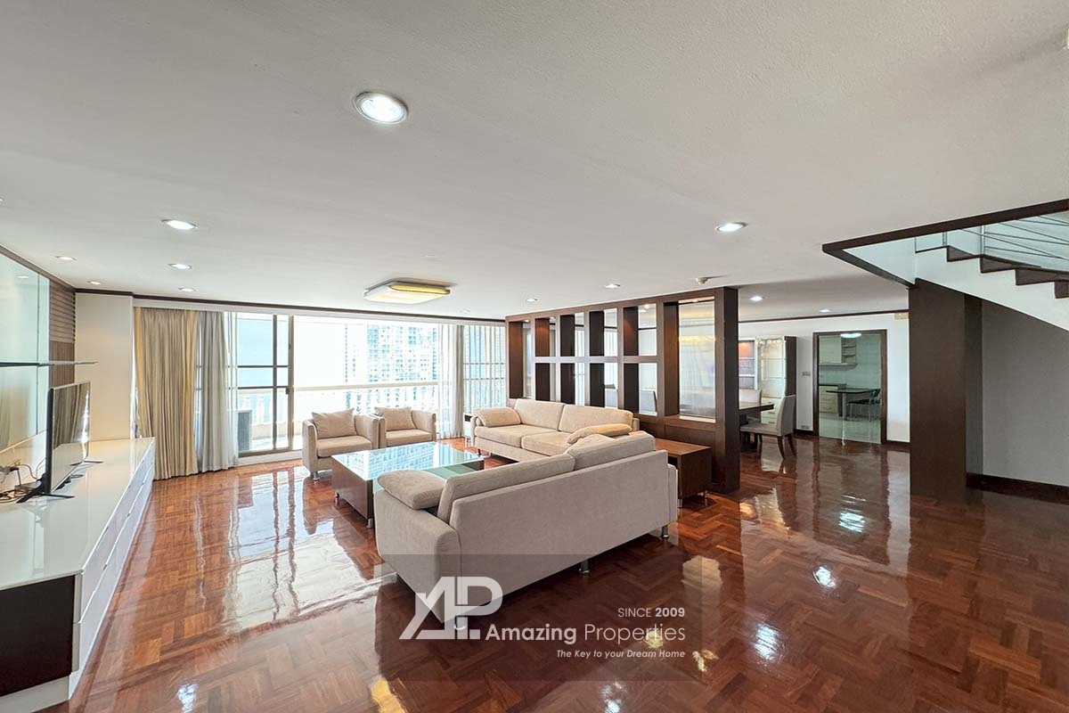 Duplex Apartment Phrom Phong