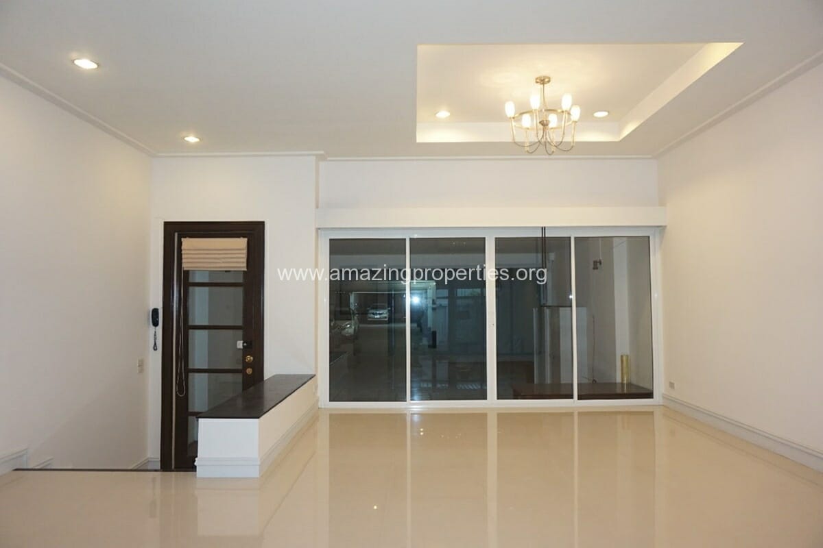 House for Rent in The Natural Place Sukhumvit 31