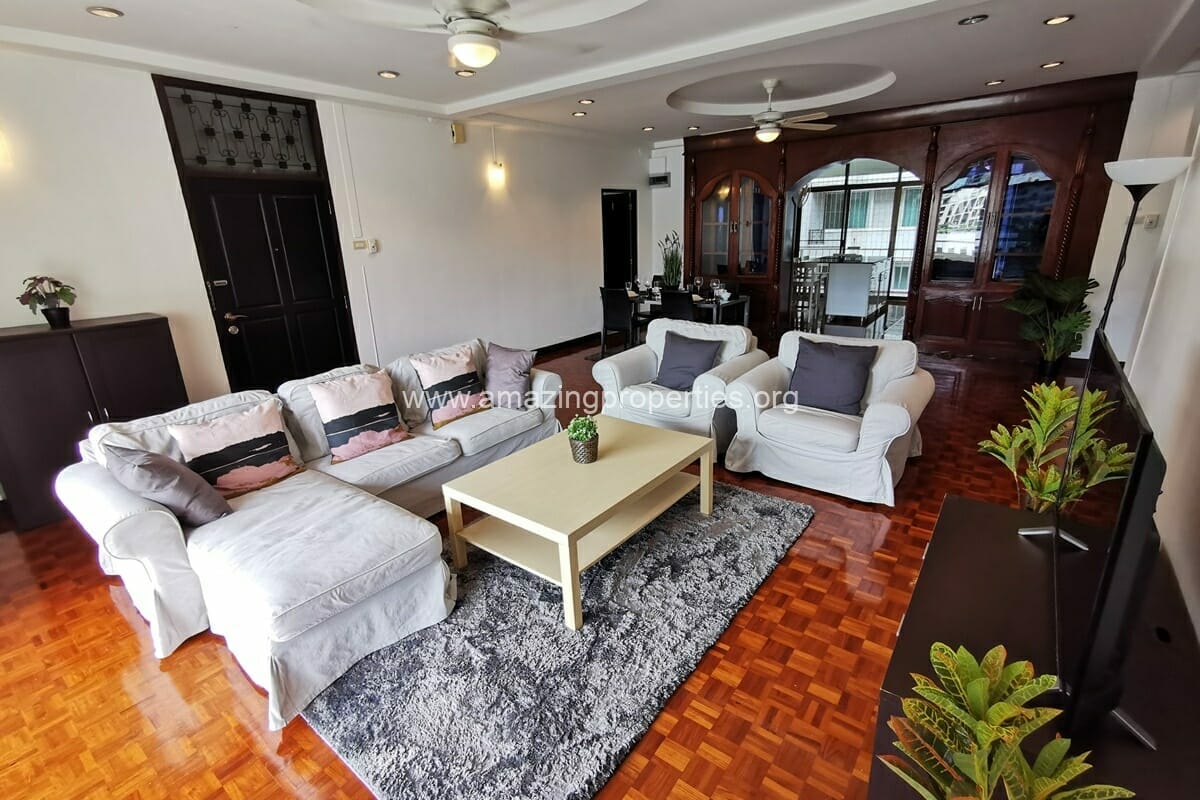 Swasdi Mansion 3 Bedroom Apartment
