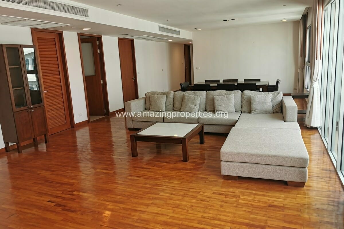 4 Bedroom apartment Chodtayakorn