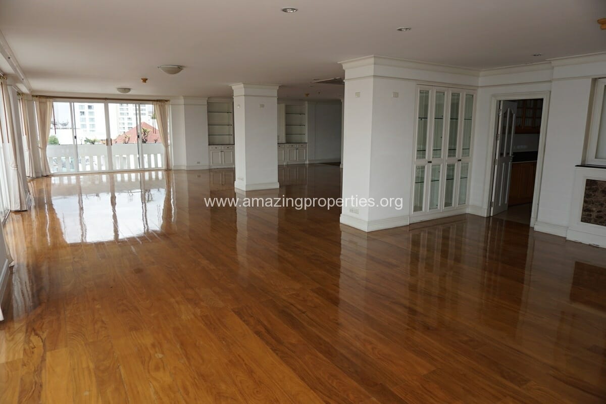Duplex Penthouse GM Tower for Rent