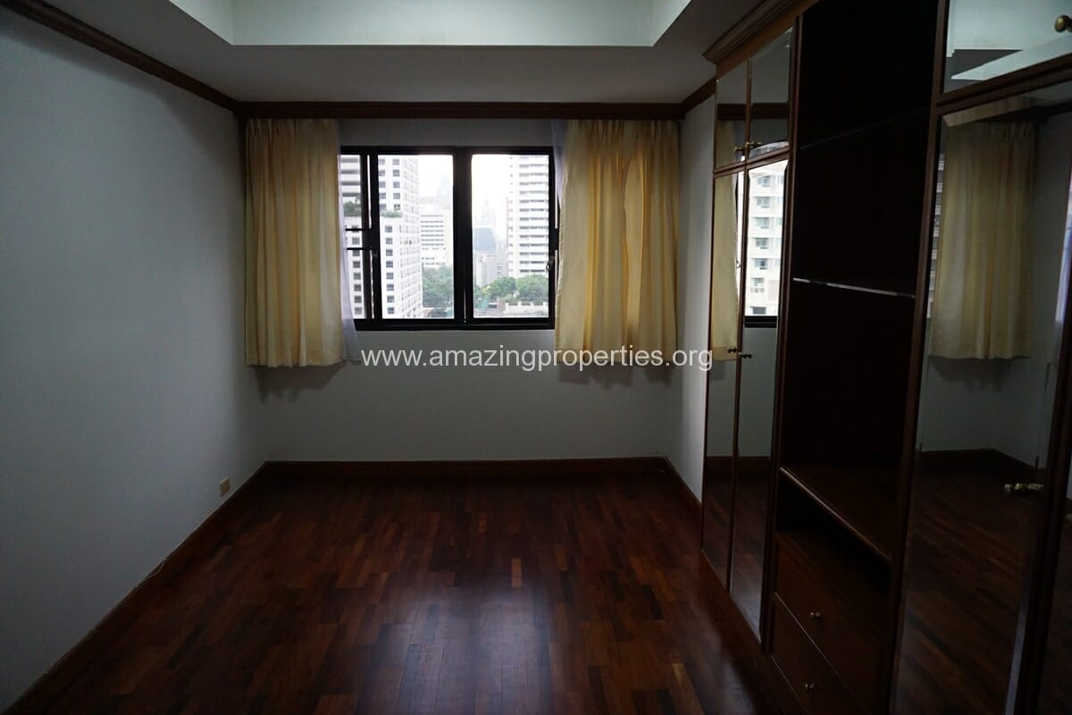 Sethiwan Residence 2 +1 bedroom Apartment-