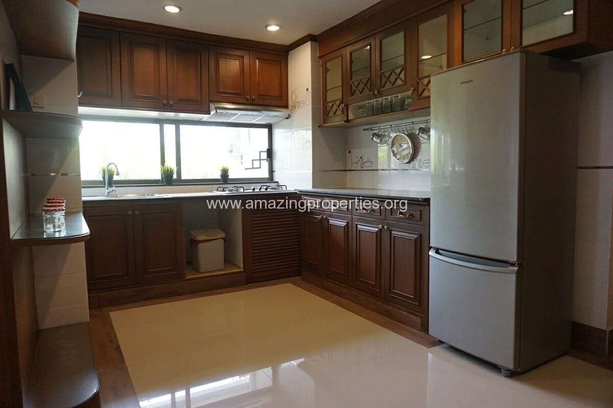 Beverly Tower 2 Bedroom Condo for Rent
