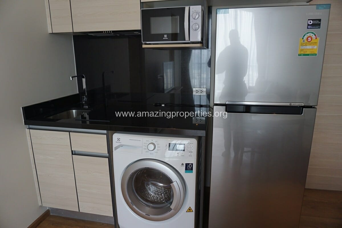 Park 24 Phromphong 2 Bedroom condo for Rent