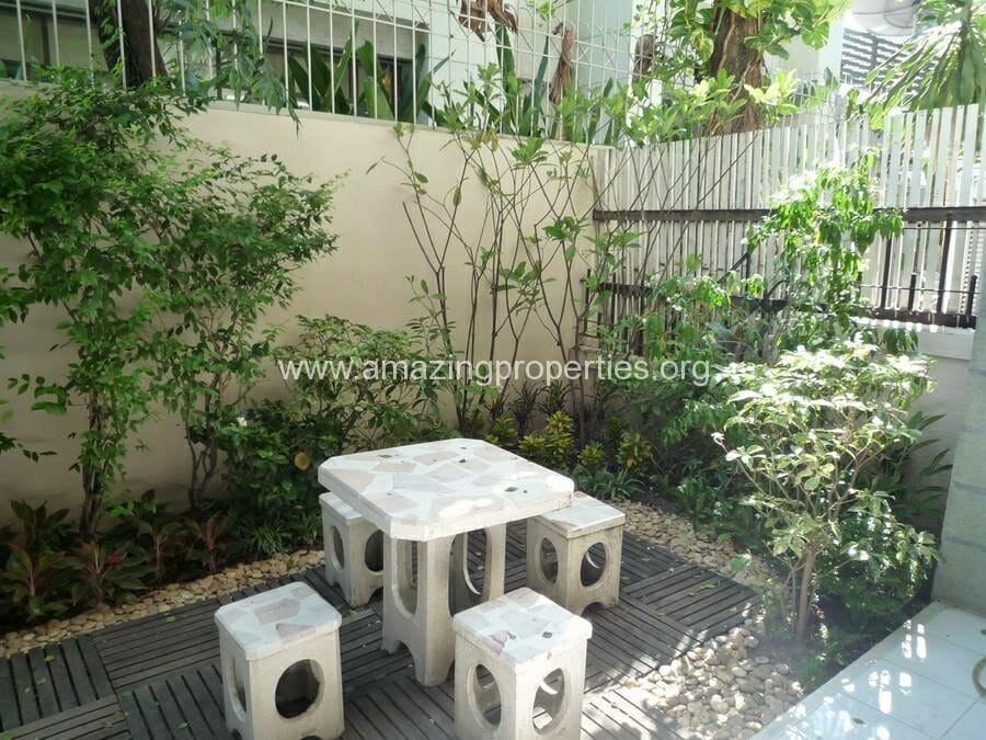Phrom Phong 3 Bedroom Town House for Rent