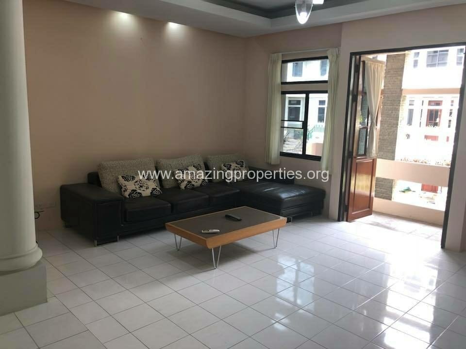 Phrom Phong 3 Bedroom Town House for Rent