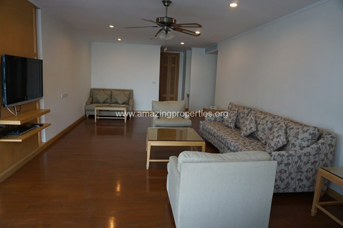 GM Height 3 bedroom apartment for rent