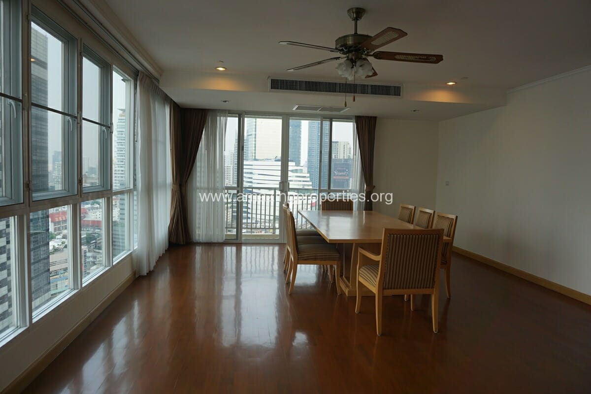 GM Height 3 bedroom apartment for rent