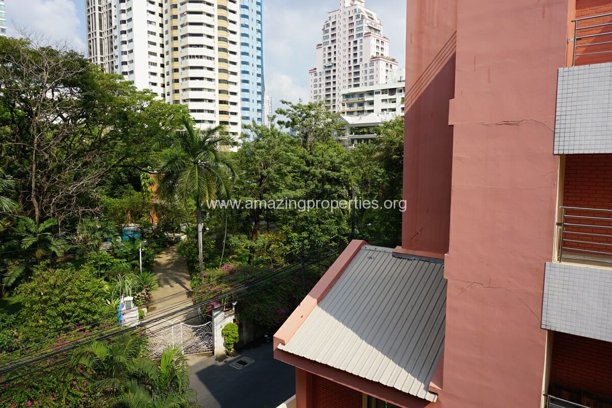 1 Bedroom Apartment for Rent at City Nest Apartment