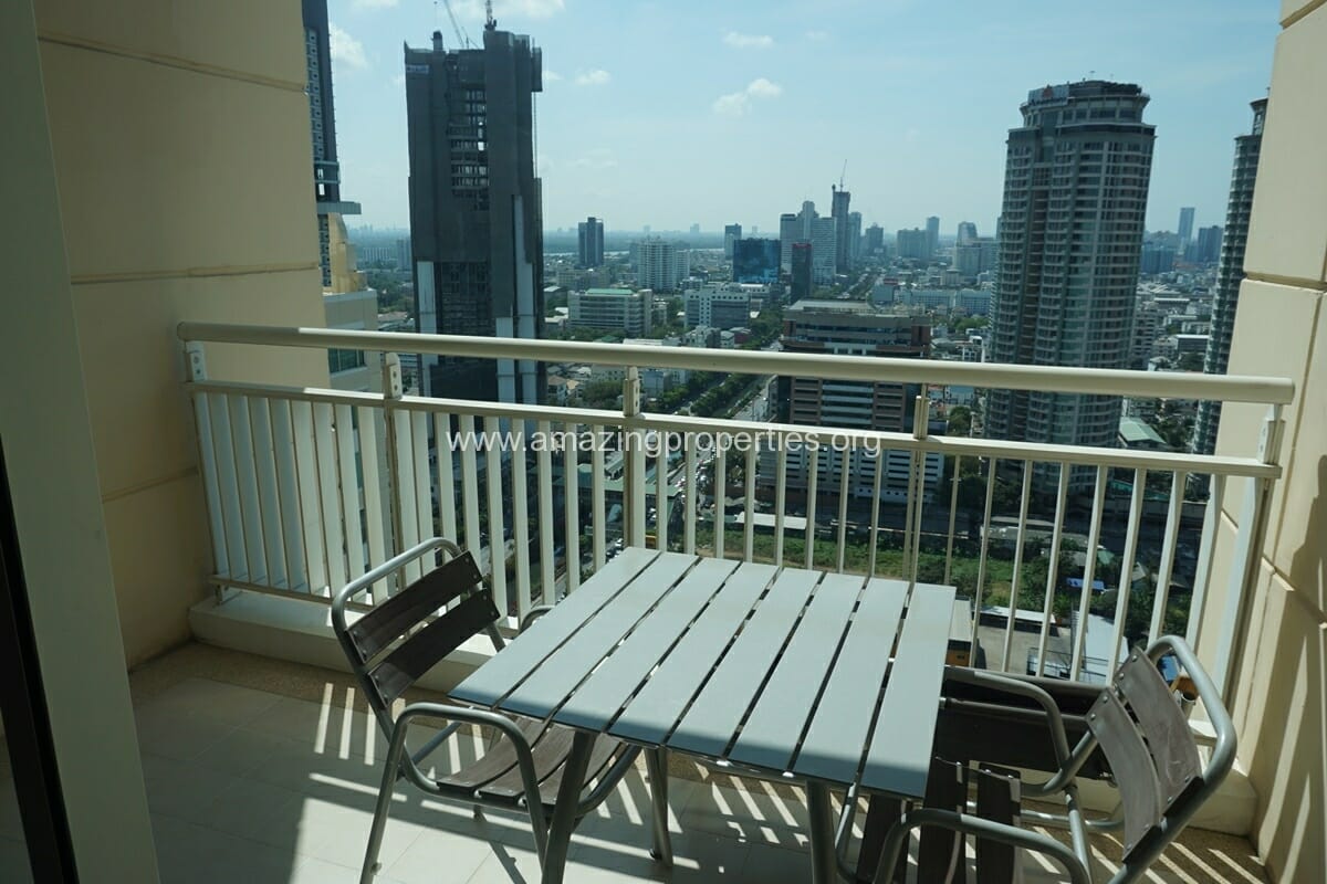 2 Bedroom Condo for Rent at The Empire Place Sathorn