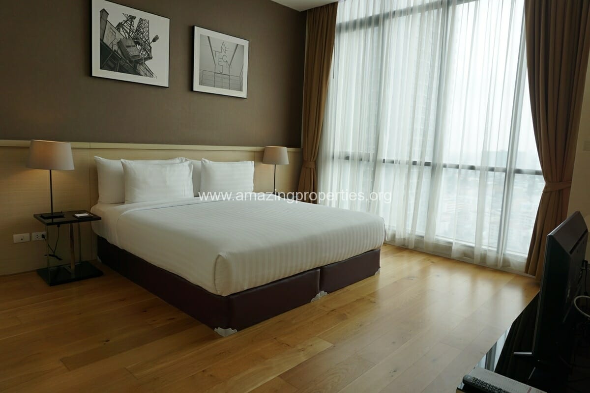 Premier 2 Bedroom Condo at Movenpick Residences Ekkamai