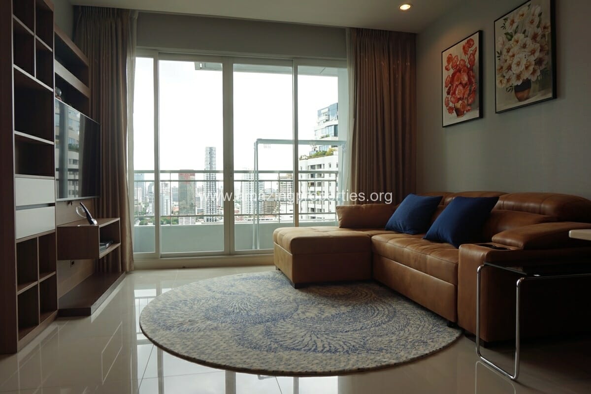Circle Condominium 2 Bedroom condo for Rent
