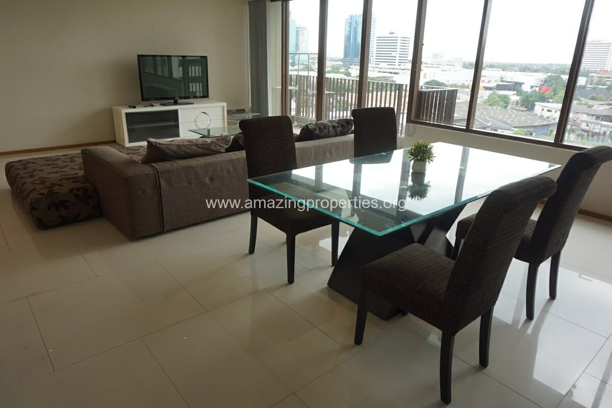 The Emporio Place 3 Bedroom condo for Rent