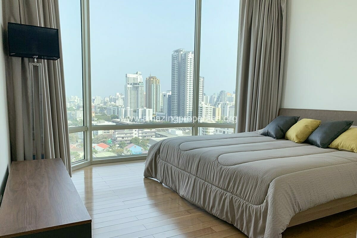 2 Bedroom condo for Rent Royce Private Residences