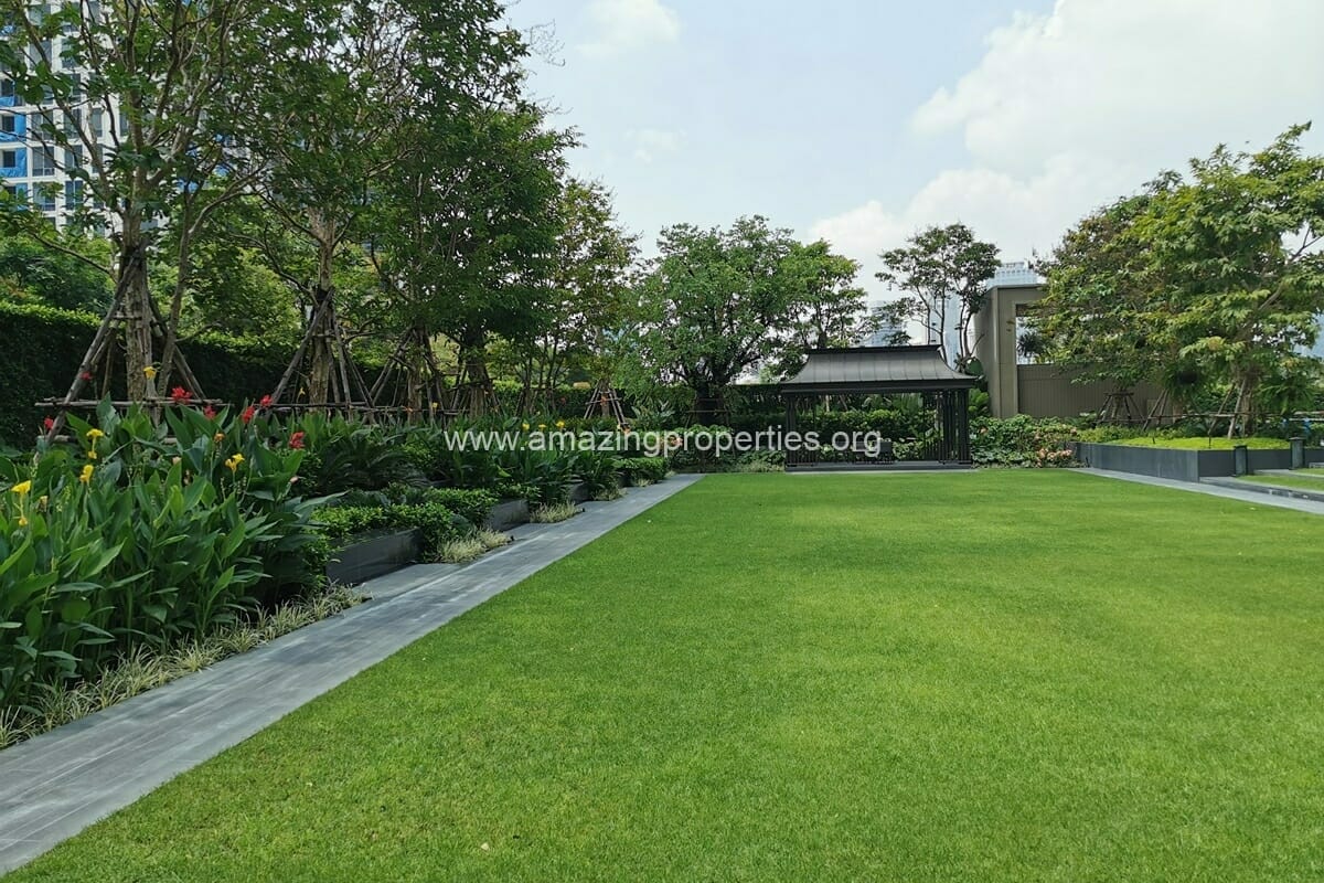 The Residences at Sindhorn Kempinski Bangkok