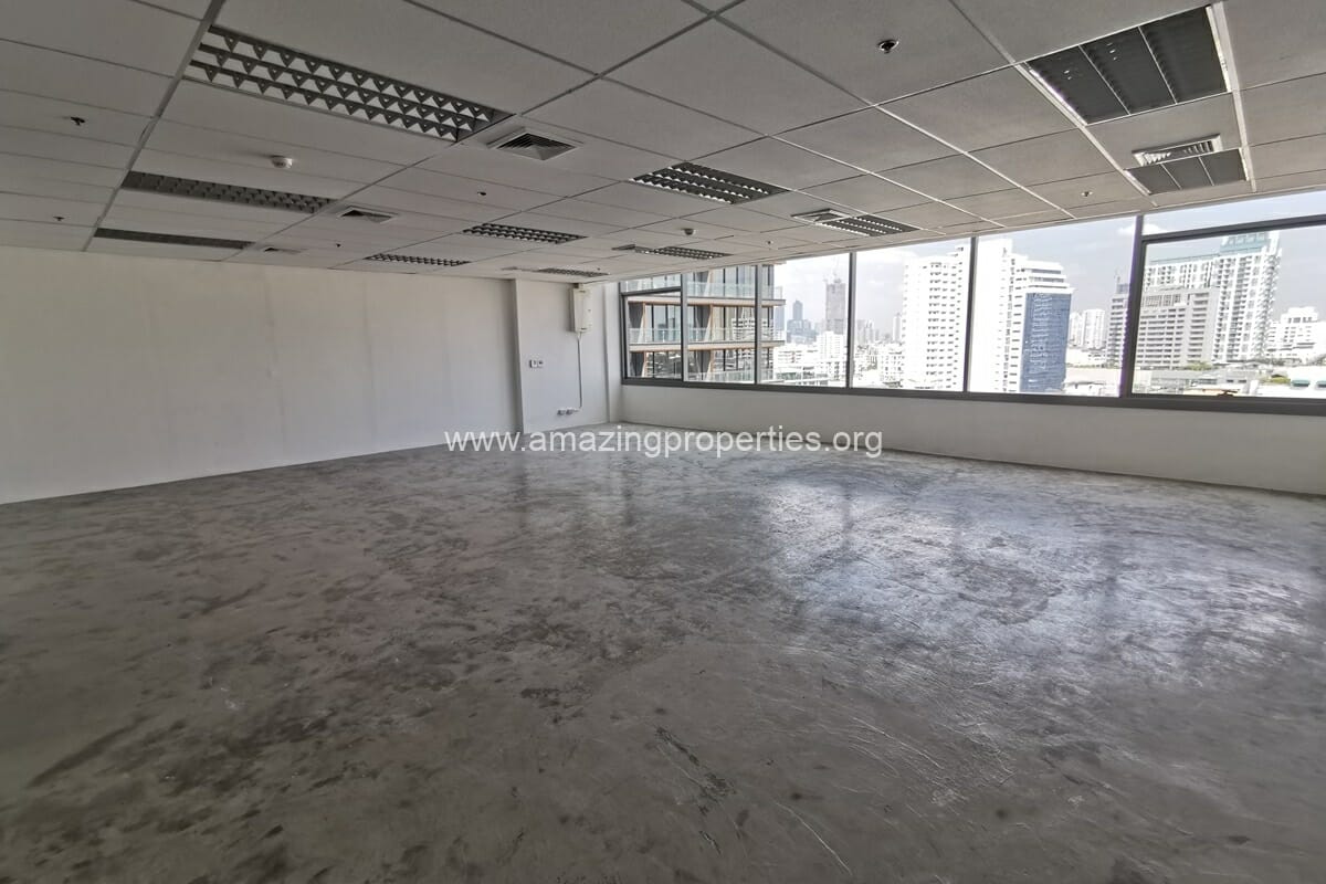 Office space Major Tower Thonglor
